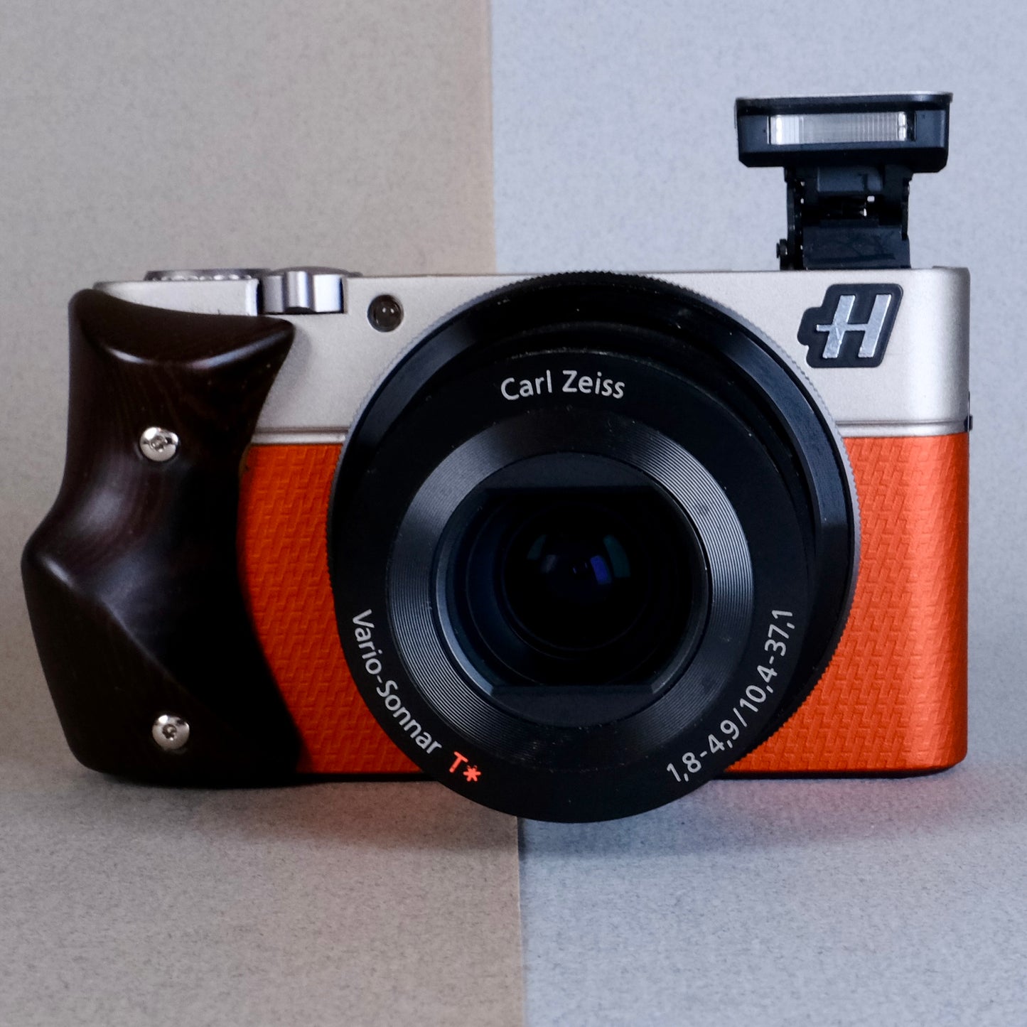 Hasselblad stellar limited (orange) premium Digital Camera