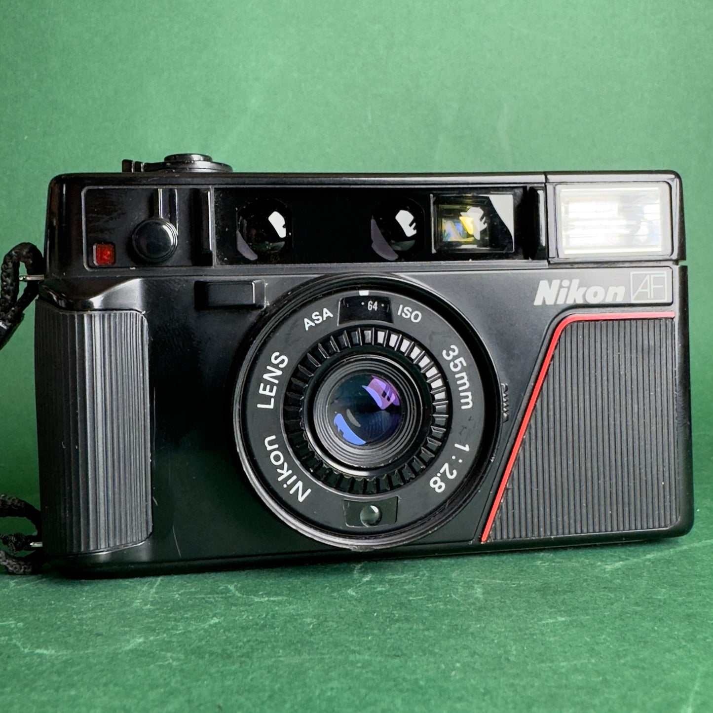 Nikon L35AF point and shoot camera
