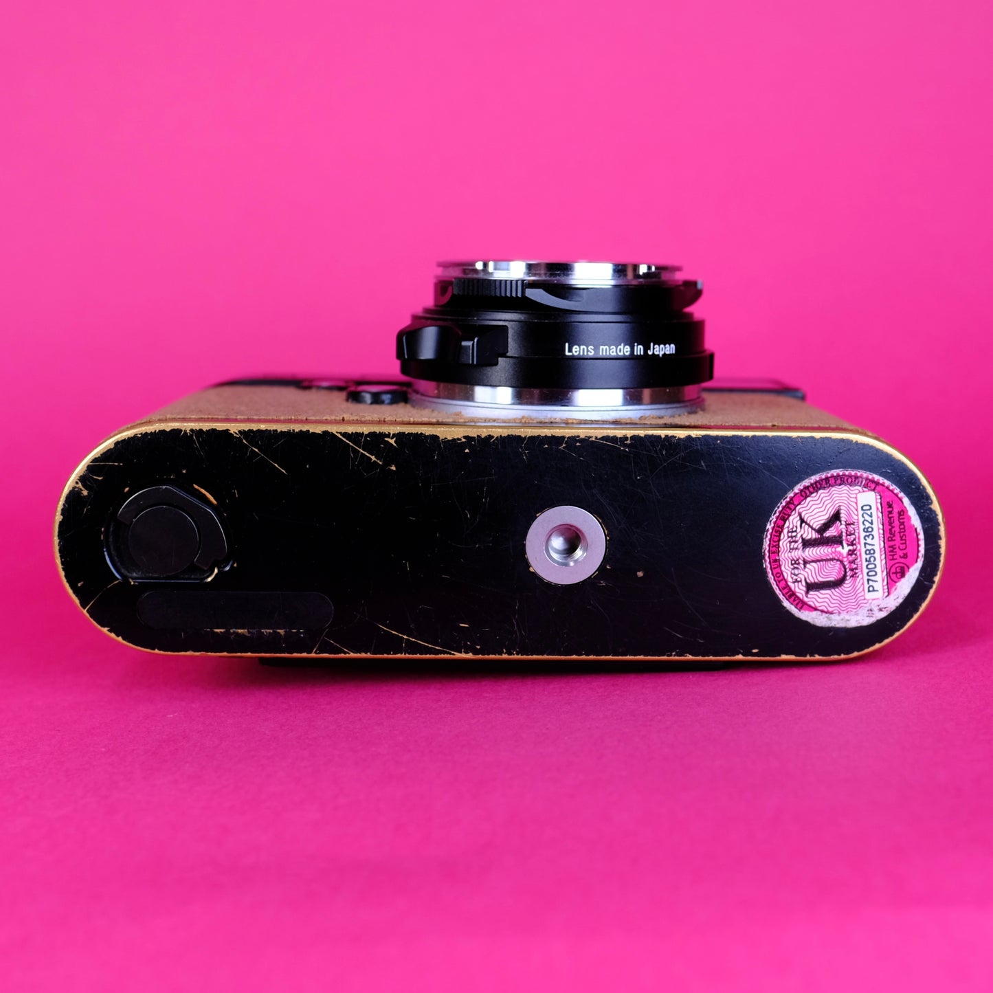 Leica M240 refurbished digital rangefinder & 35mm f=2.5 Voigtlander lens