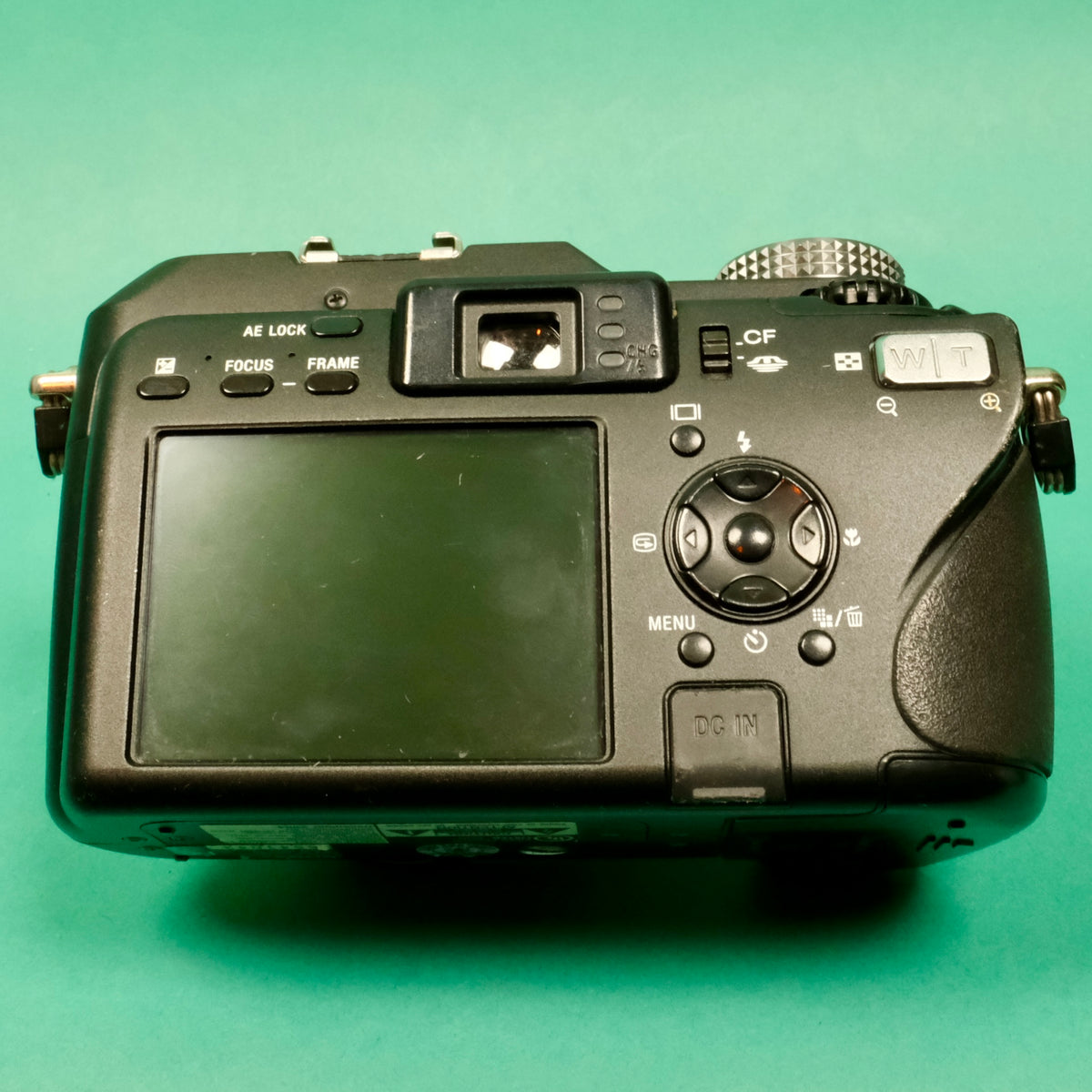 Sony DSC-v3 Digital camera with built in night shot and 0.65x wide angle lens adapter