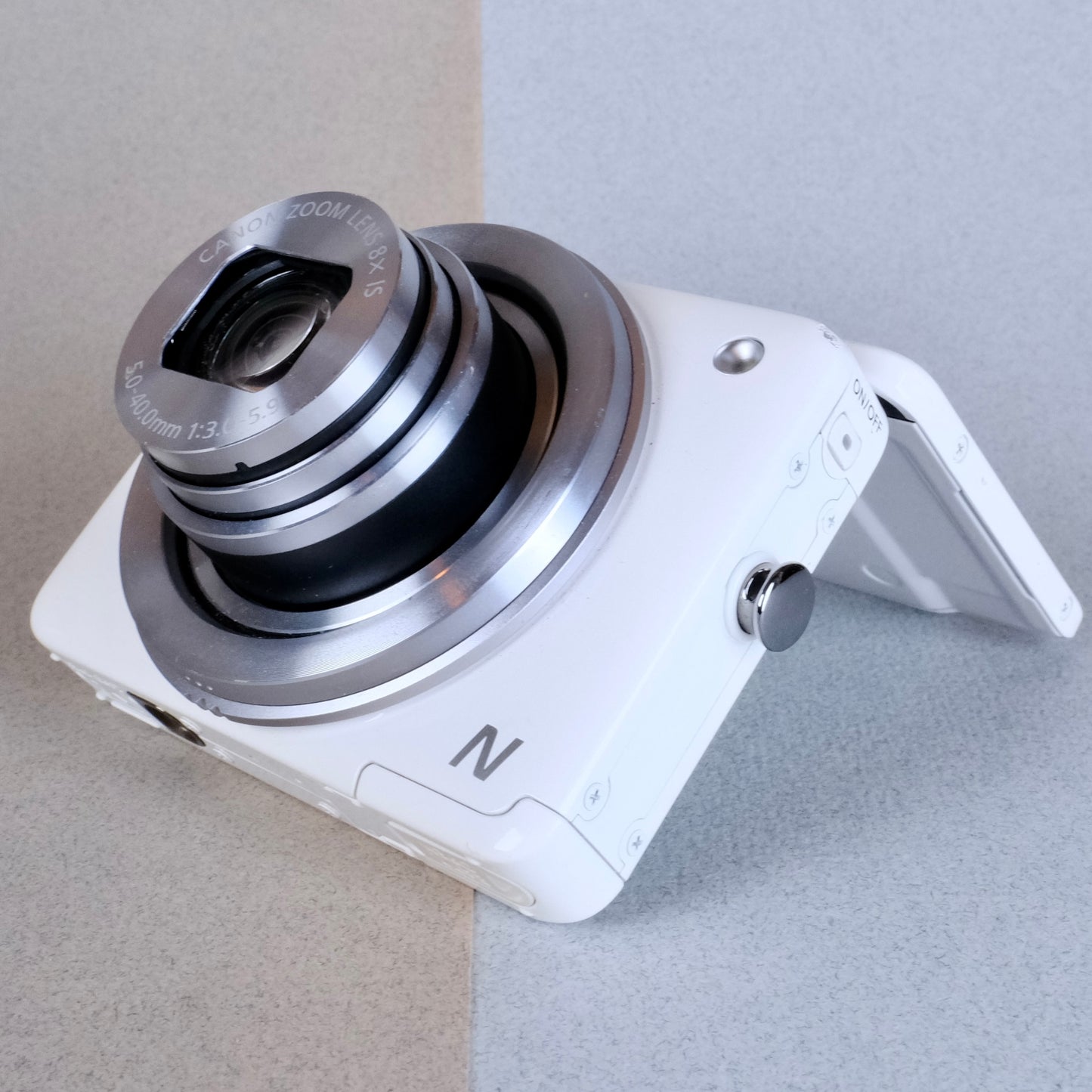 Canon powershot N digital y2k aesthetic camera
