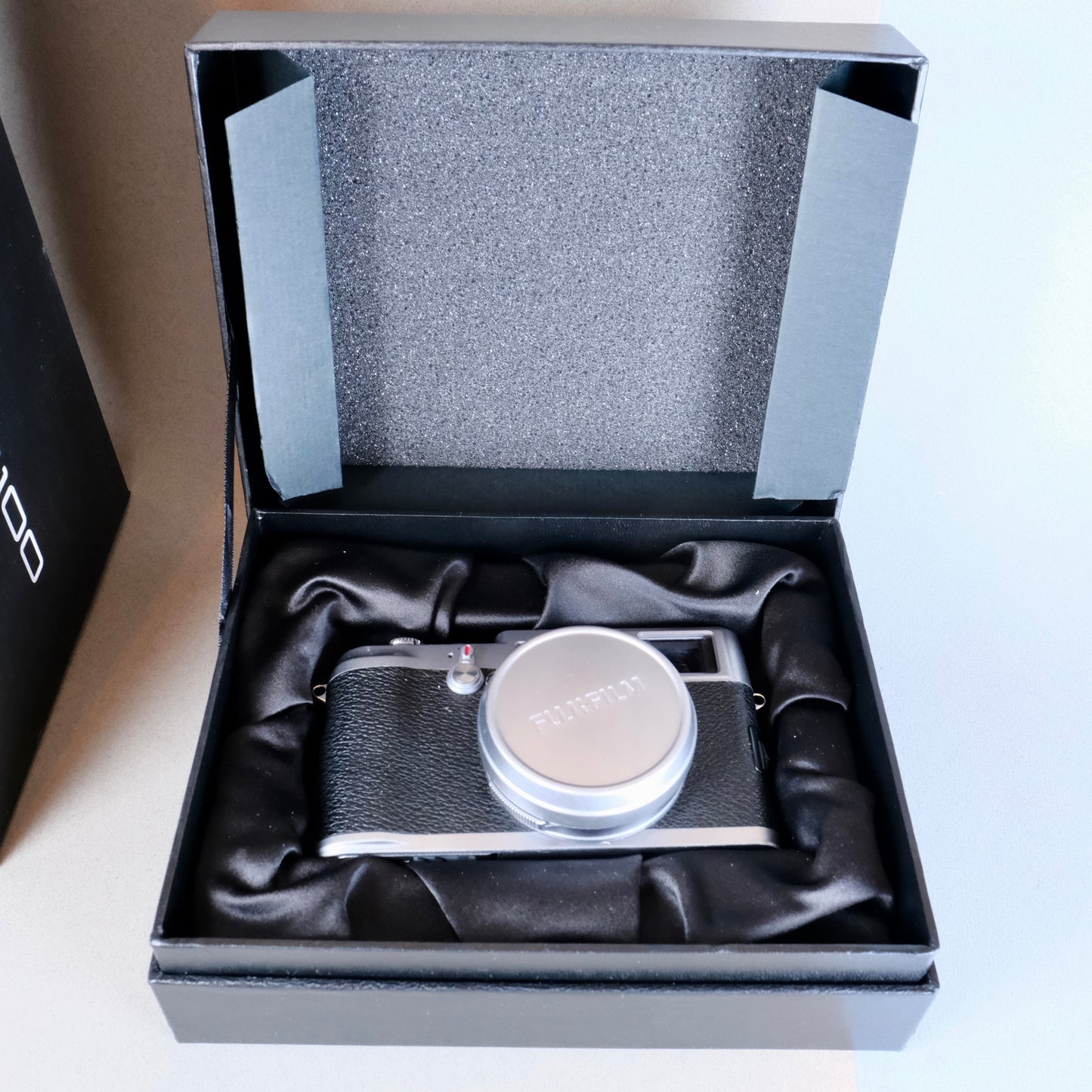 Fujifilm x100 Digital camera (original model) boxed with accessories