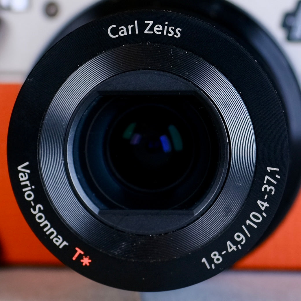 Hasselblad stellar limited (orange) premium Digital Camera