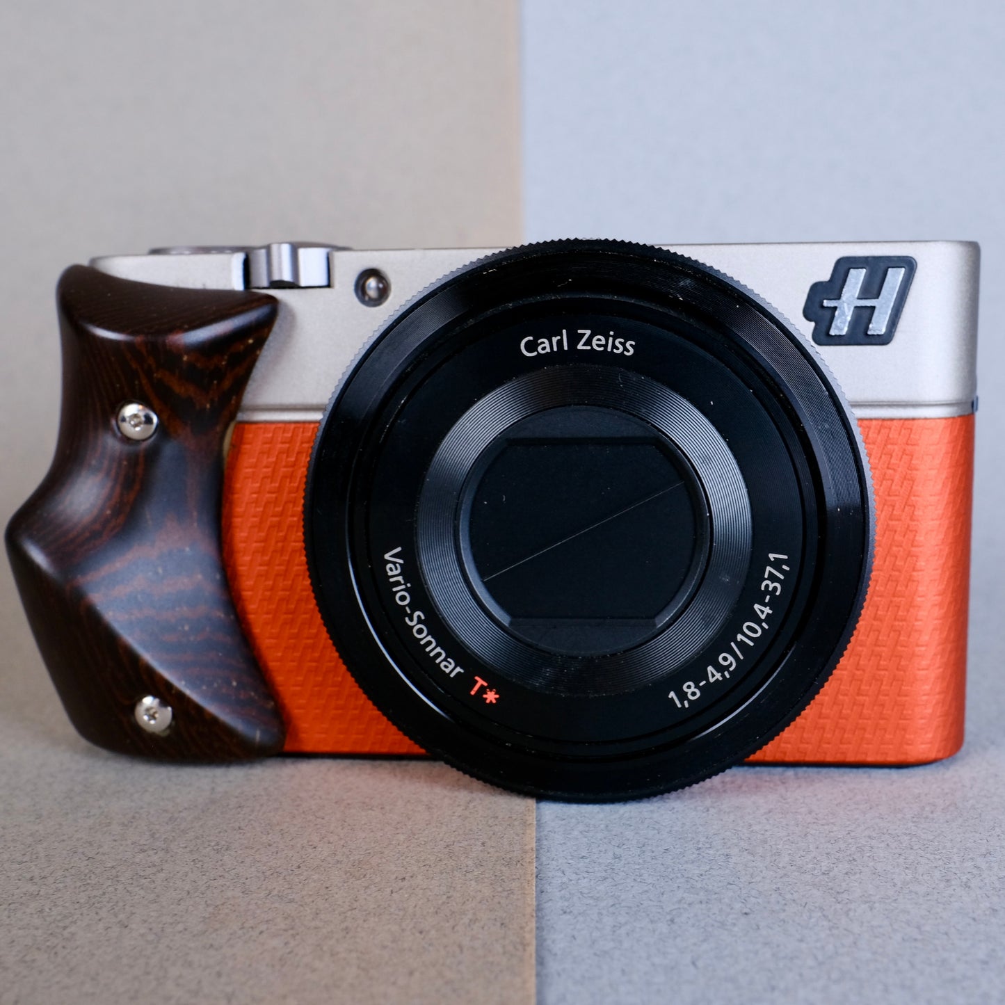Hasselblad stellar limited (orange) premium Digital Camera