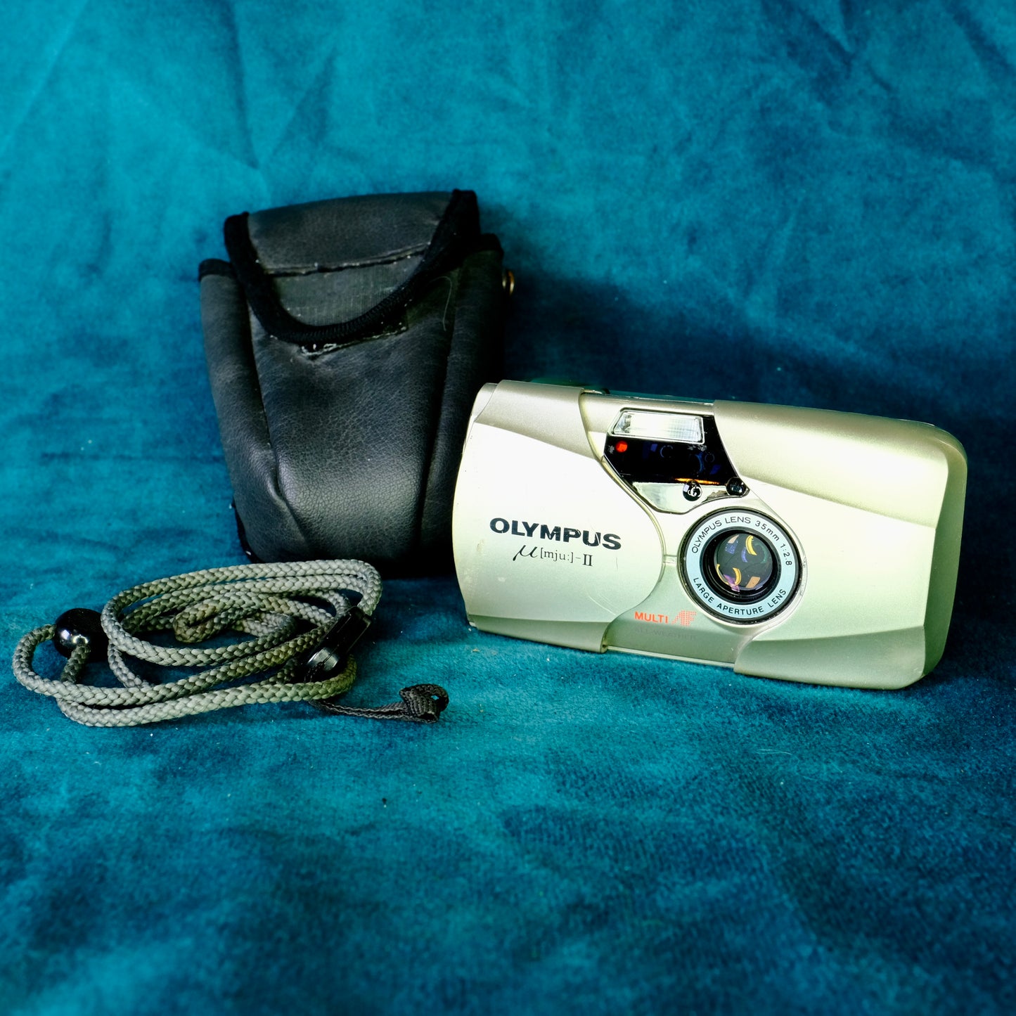 Olympus mju ii “stylus epic” Gold, well used condition film tested