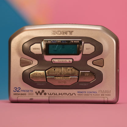 Sony cassette walkman WM-FX493 y2k audio, student