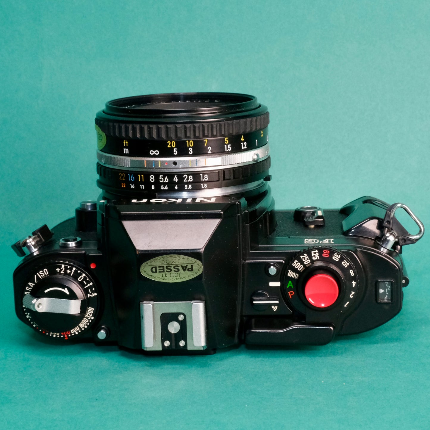Nikon FG 35mm SLR film camera & 50mm 1.8 lens