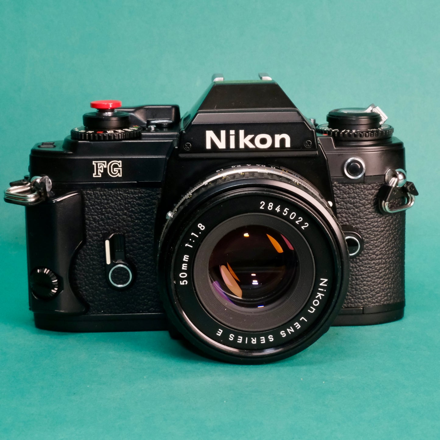 Nikon FG 35mm SLR film camera & 50mm 1.8 lens