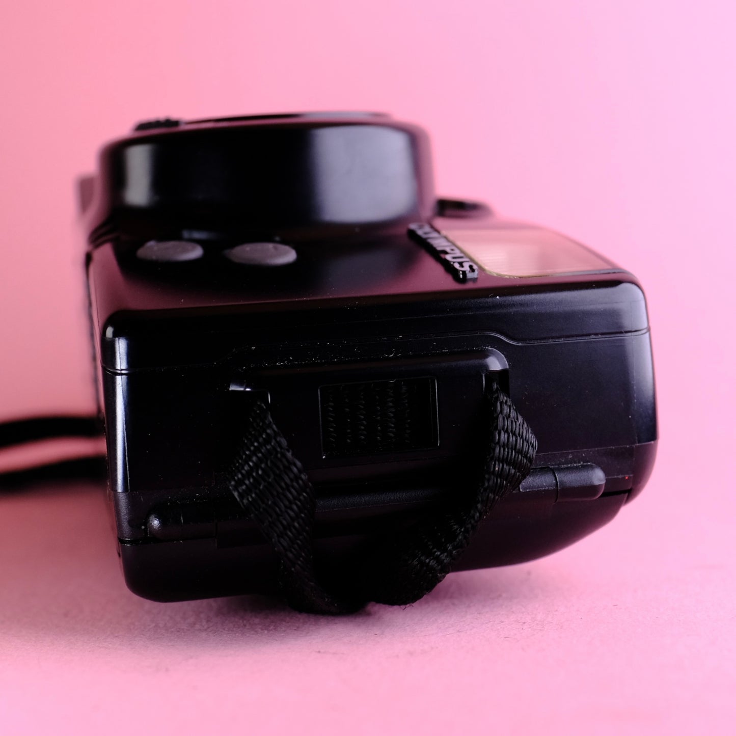 Perfect condition olympus AZ-210 superzoom point & shoot camera + case & box