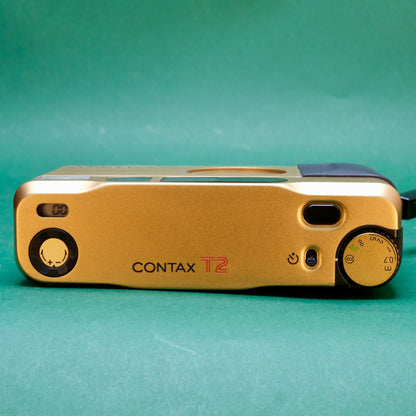 Contax T2 titanium gold edition boxed outfit (mint)