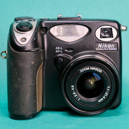Nikon Coolpix 5000 Retro Digital camera (Y2K aesthetic)