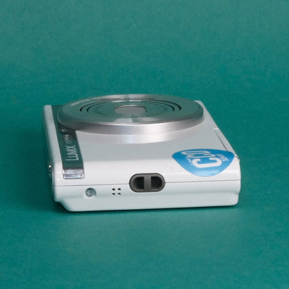 Panasonic XS1 compact digital camera with sample shots, y2k effect, student