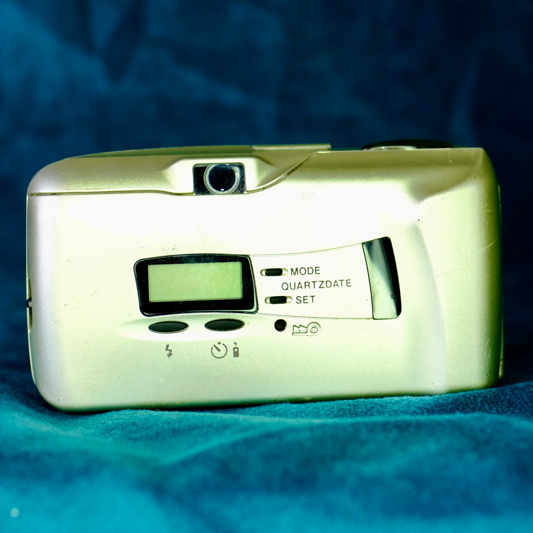 Olympus mju ii “stylus epic” Gold, well used condition film tested