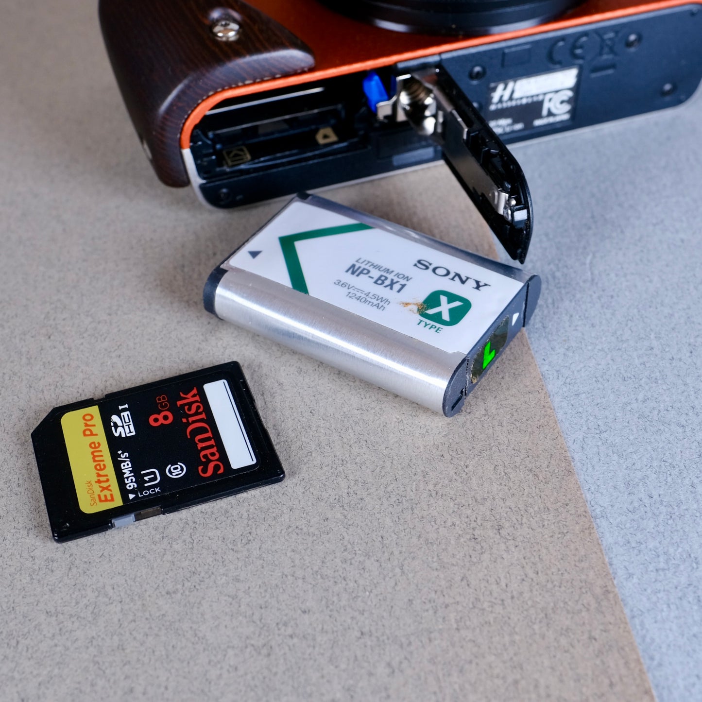 Hasselblad stellar limited (orange) premium Digital Camera