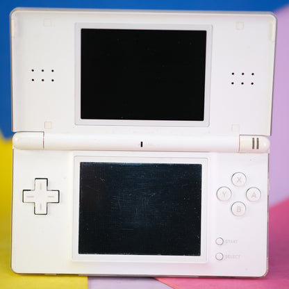 Nintendo DS lite, white, with original charger