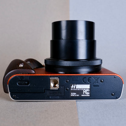 Hasselblad stellar limited (orange) premium Digital Camera