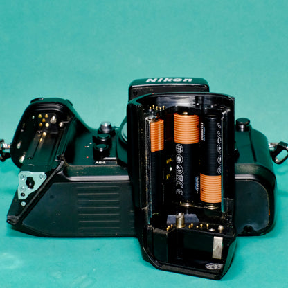 Nikon F4S 35mm Professional SLR film camera & 28mm F/:2.8 lens