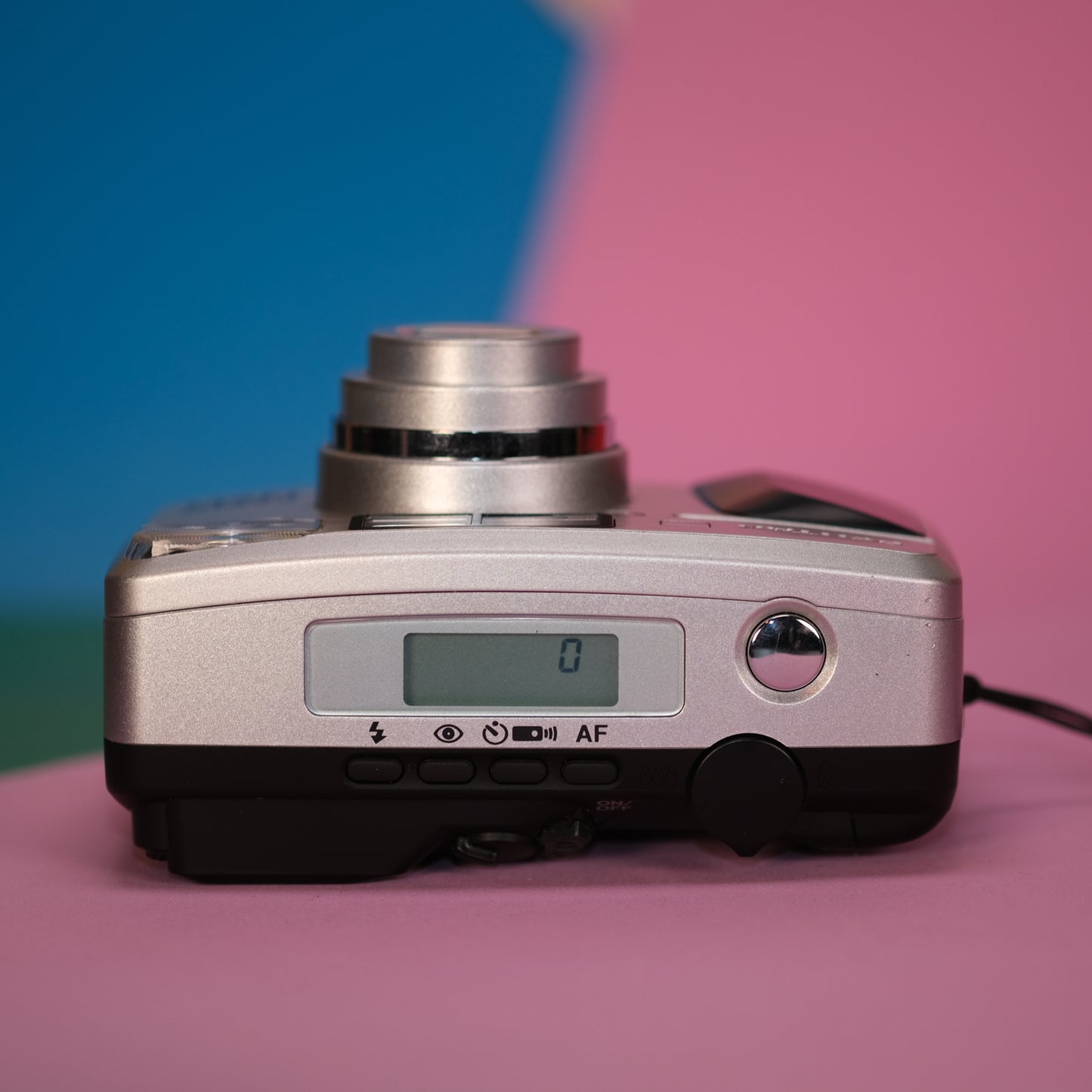 Pentax espio 145m super 35mm point and shoot film camera