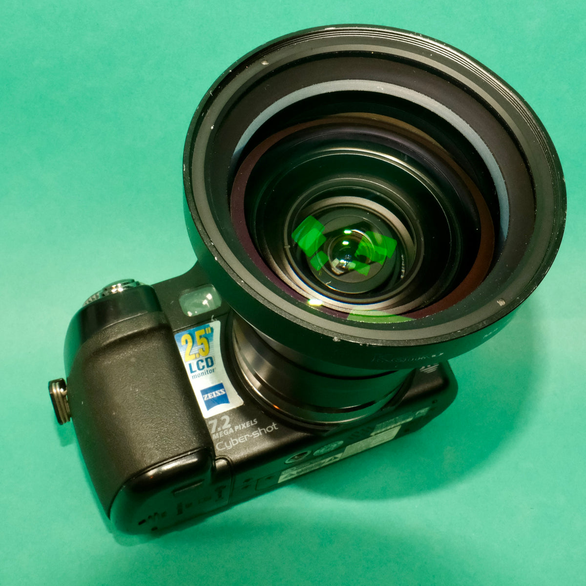 Sony DSC-v3 Digital camera with built in night shot and 0.65x wide angle lens adapter