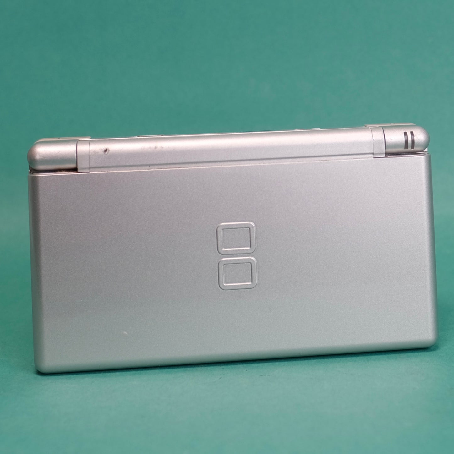 Nintendo DS lite, silver, with original charger defect