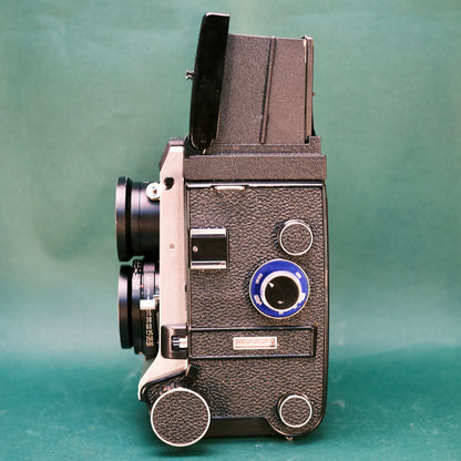 Mamiya c330 professional F TLR camera