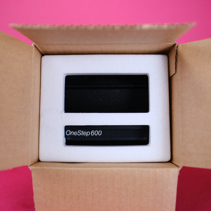 Polaroid one step 600 (ex display) perfect condition