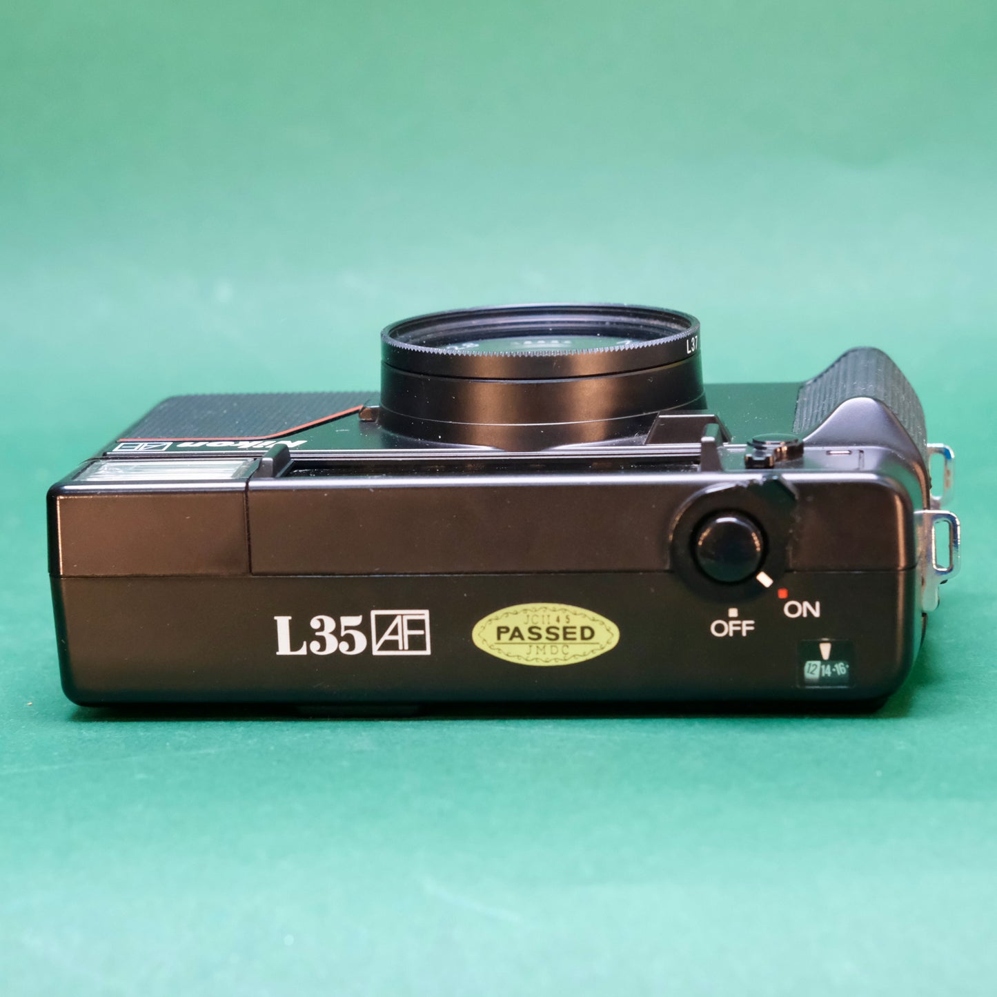 Nikon L35AF 1000 asa model perfect condition