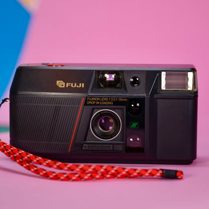 Fuji film DL-150 point & shoot 35mm film camera