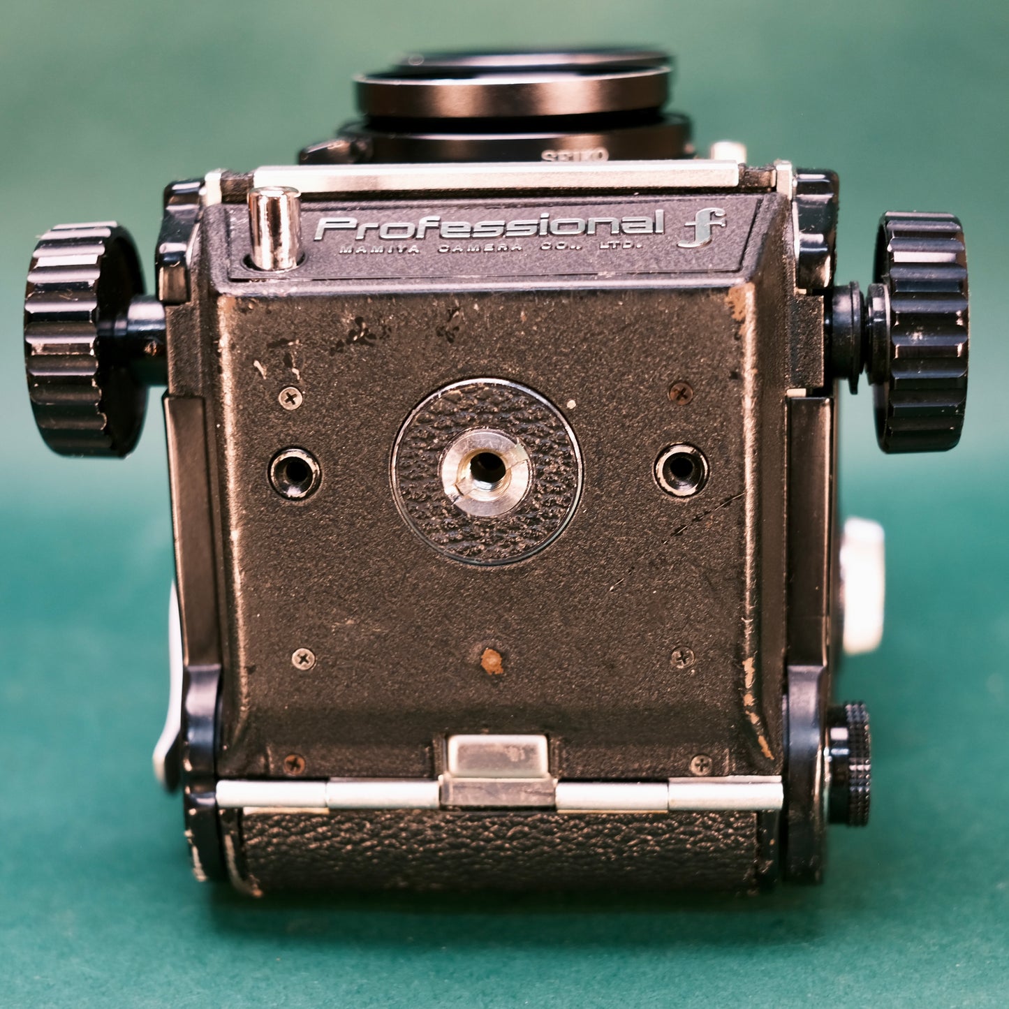 Mamiya c330 professional F TLR camera