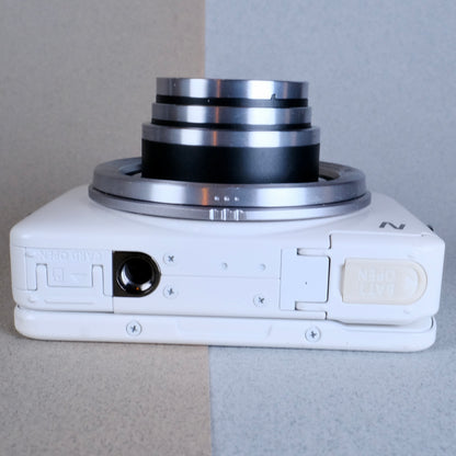 Canon powershot N digital y2k aesthetic camera
