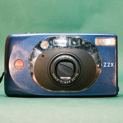 Leica Z2X 35mm point and shoot film camera blue