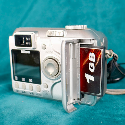 Nikon Coolpix 4300 retro digital camera (Y2K aesthetic)