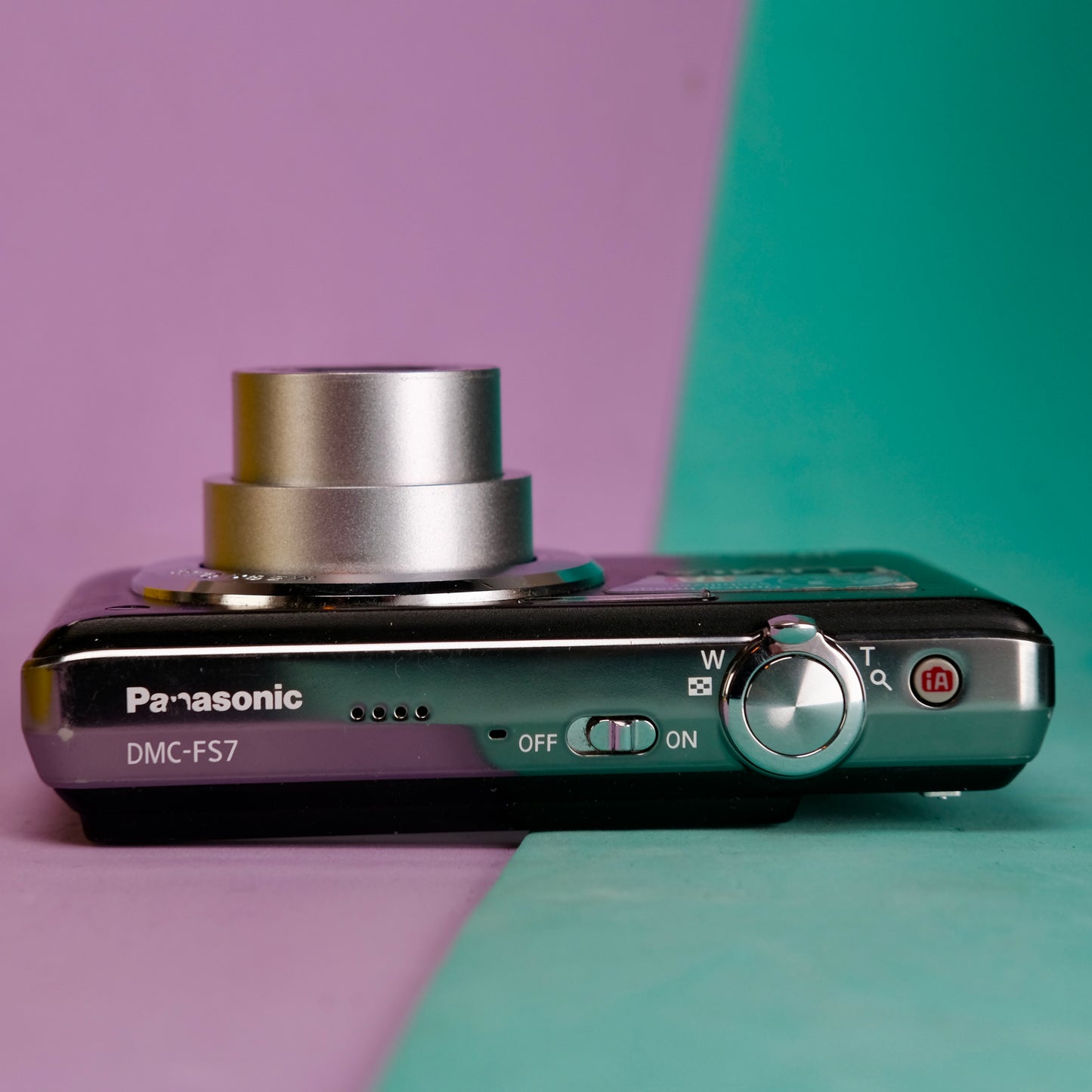 Panasonic lumix DMC-FS7 y2k era digital camera, student nostalgia