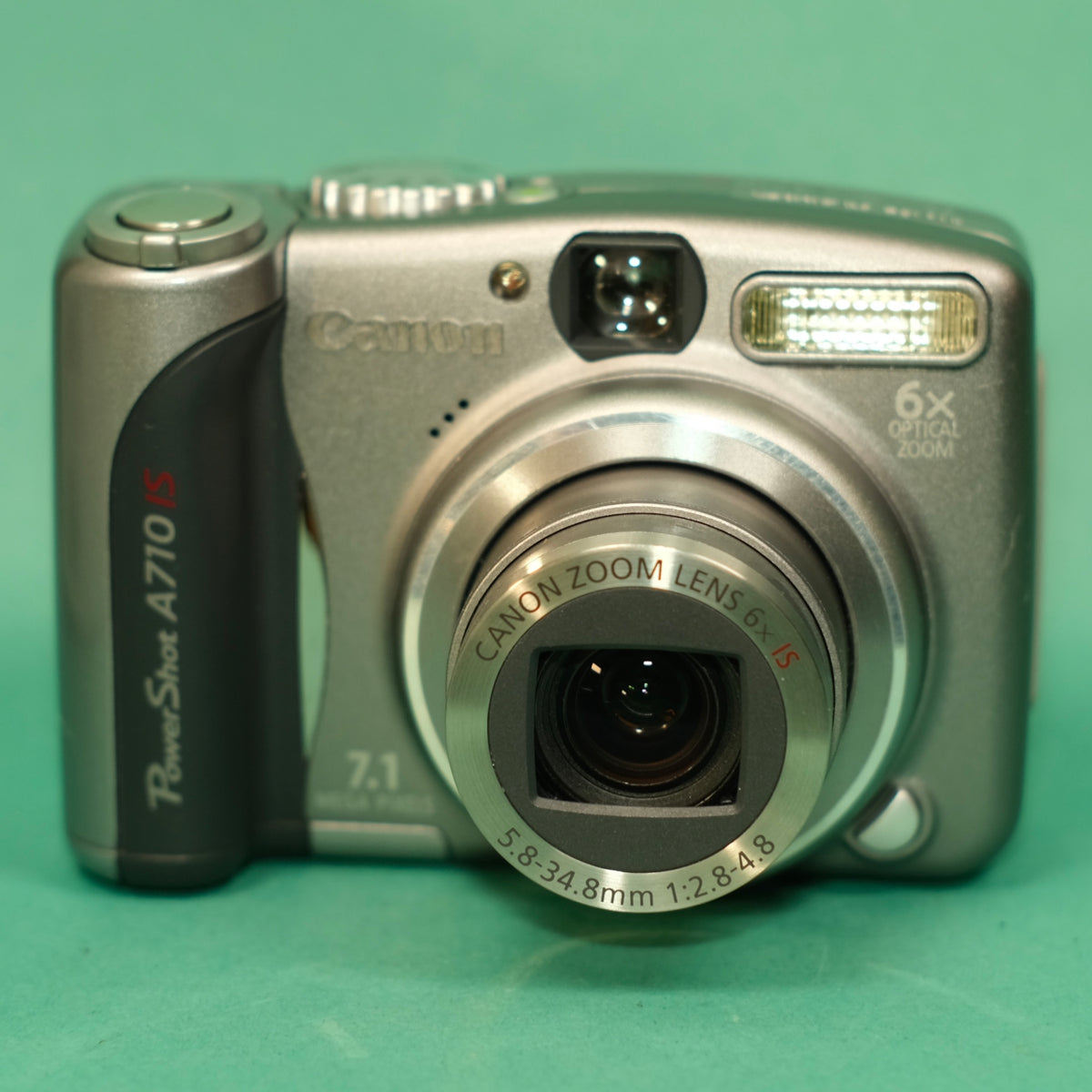 Canon powershot A710is compact point and shoot Digital camera, boxed excellent