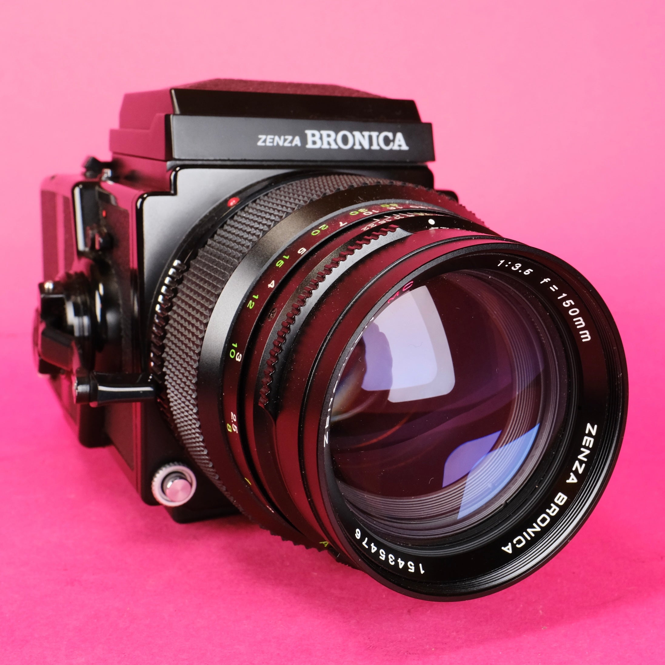 Zenza Bronica ETRS Medium Format Film Camera kit superb clean