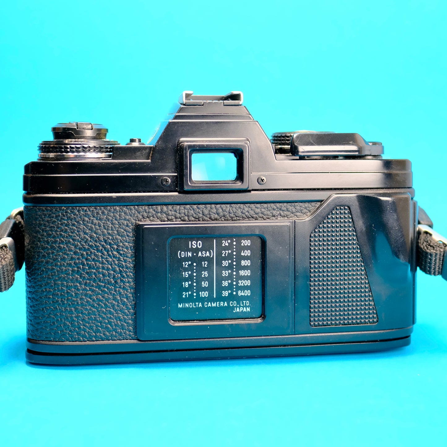 Minolta X-700 SLR camera kit